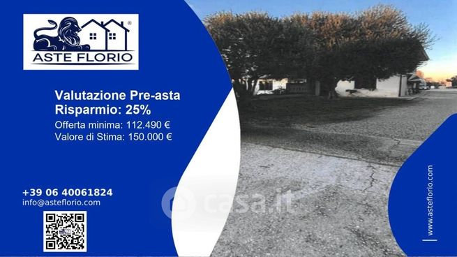 Villa in residenziale in Via Rugoletto