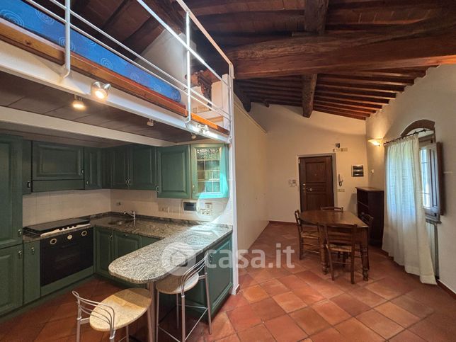 Appartamento in residenziale in Via della Buca di Certosa
