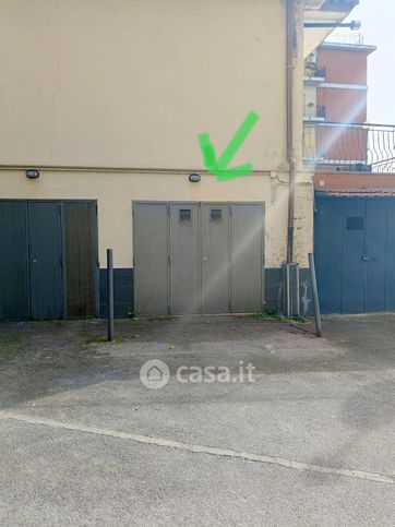 Box/posto auto in residenziale in Viale Stazione 22