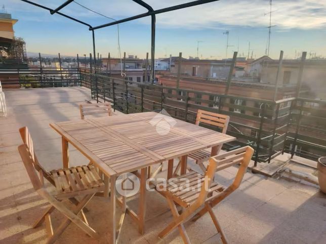 Appartamento in residenziale in Via Re Tancredi