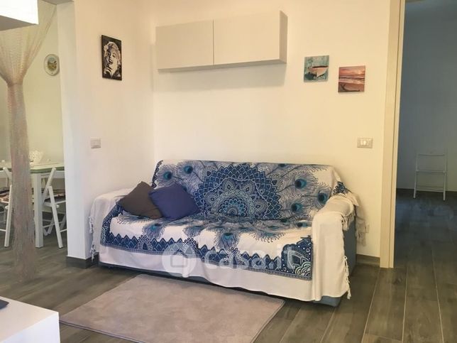 Appartamento in residenziale in Via Latina