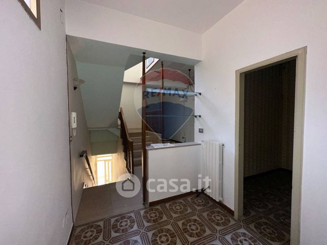 Casa indipendente in residenziale in Via Campo 21