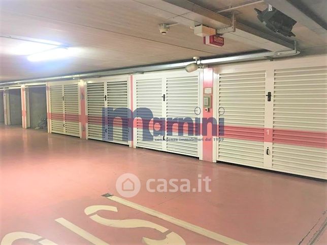 Garage/posto auto in residenziale in Via Bordighera 47