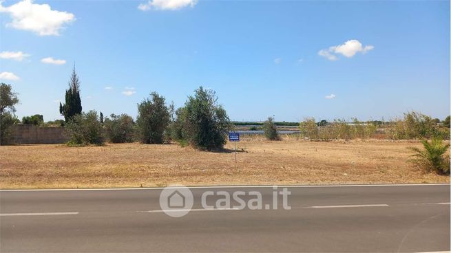Terreno agricolo in commerciale in