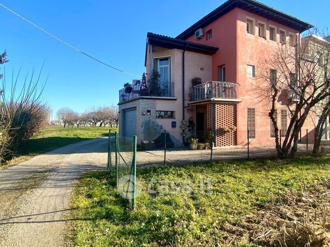 Villetta a schiera in residenziale in Strada dei Pizzolati