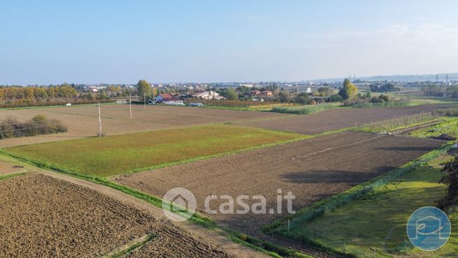 Terreno agricolo in commerciale in Via Cerisola 2ª 3