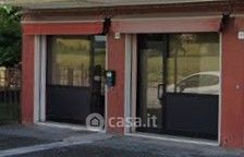 Capannone in commerciale in Via Patriarchi