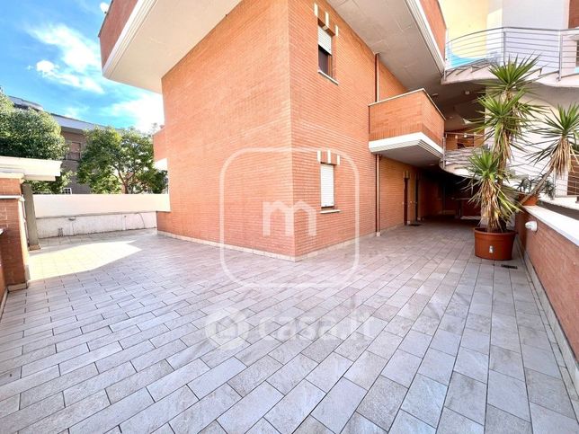 Appartamento in residenziale in Via Pietro Maroncelli