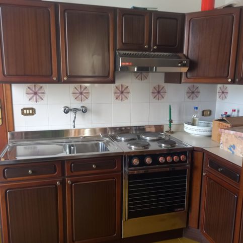 Appartamento in residenziale in Via U. Foscolo