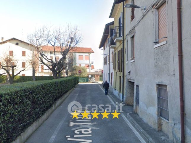 Appartamento in residenziale in Via Tiziano