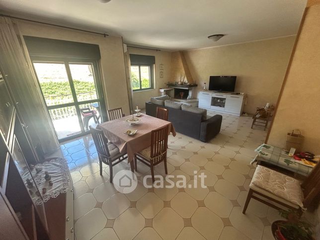 Appartamento in residenziale in Via Pincera 12
