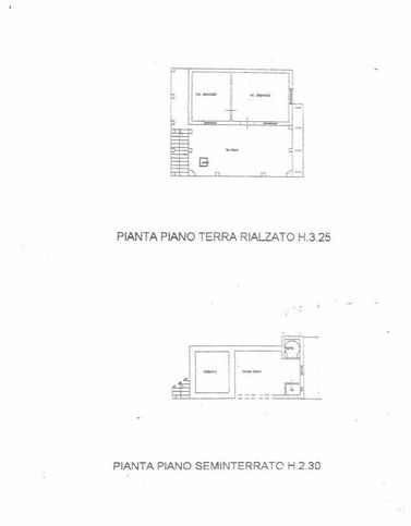 Capannone in commerciale in 