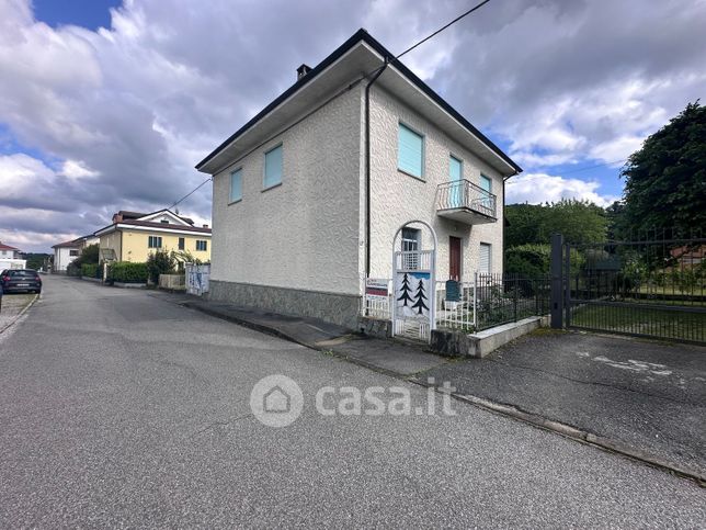 Casa indipendente in residenziale in Via Oronte Nota 13 /A