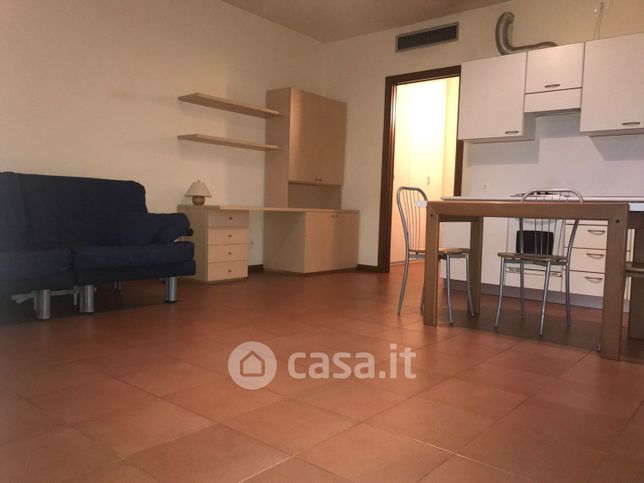 Appartamento in residenziale in Via Asiago 60