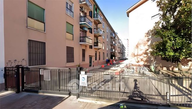 Box/posto auto in residenziale in Via Nazario Sauro