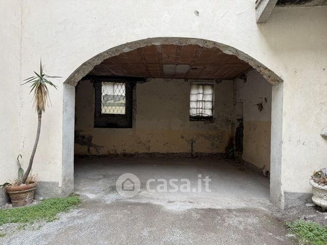Box/posto auto in residenziale in 