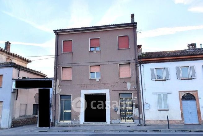 Appartamento in residenziale in Via Roma 216