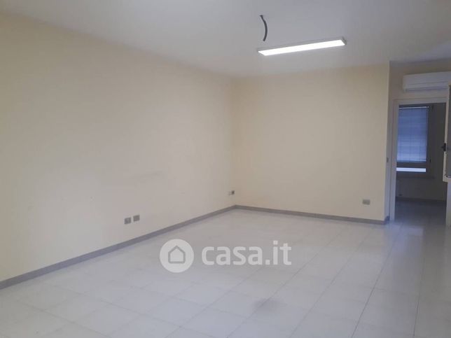 Appartamento in residenziale in Via Zola