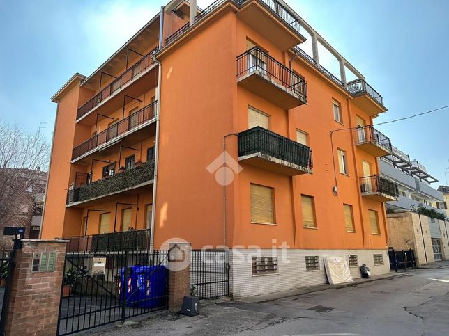 Appartamento in residenziale in Via Giovanni Paisiello 11