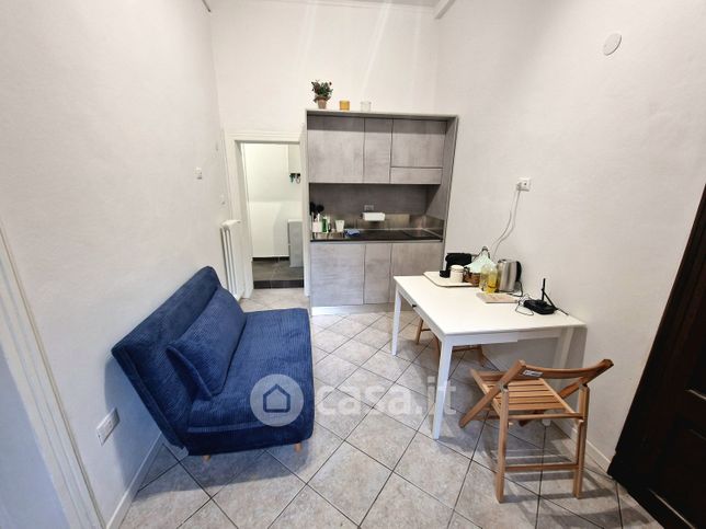 Appartamento in residenziale in Via Giovanni Arrivabene