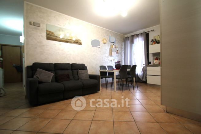 Appartamento in residenziale in Via Praga