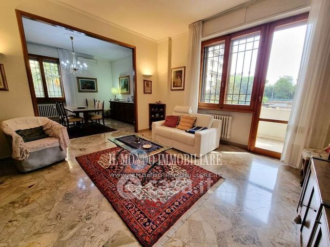 Appartamento in residenziale in Via Carlo Cattaneo