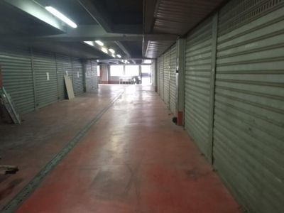 Garage/posto auto in residenziale in Via del Parco