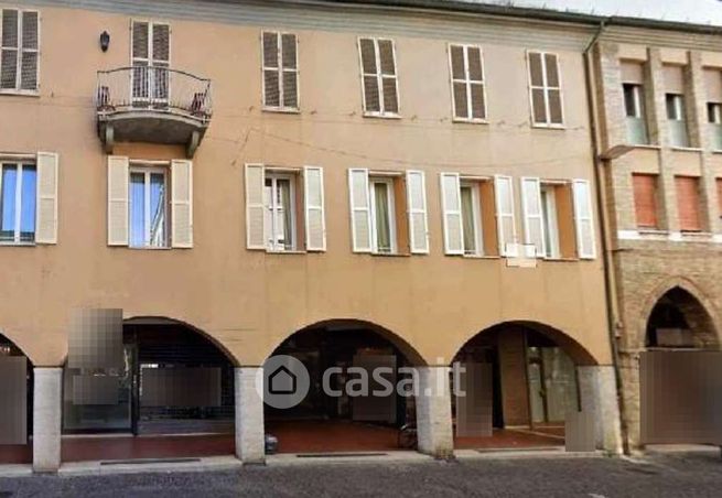 Ufficio in commerciale in Galleria Isei