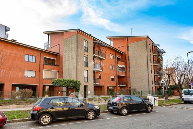 Appartamento in residenziale in Via Schifani 16