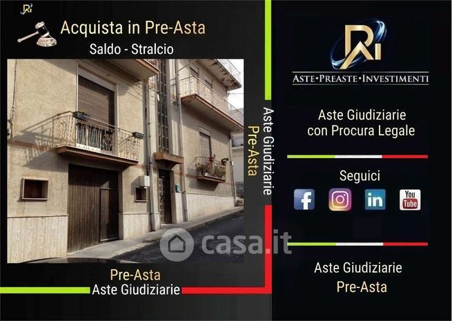 Appartamento in residenziale in Via A. Amari 8