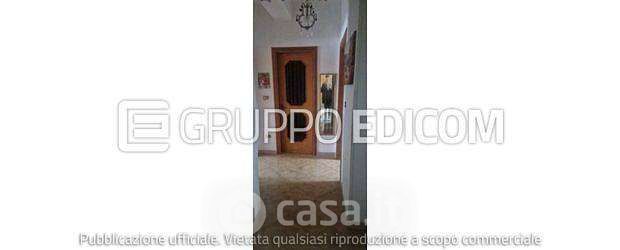 Appartamento in residenziale in Via Domitiana 228
