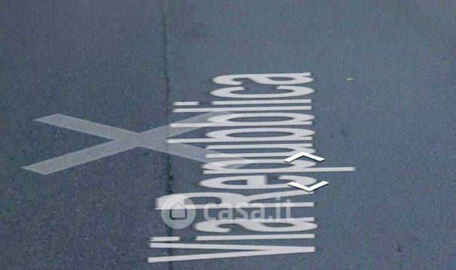 Capannone in commerciale in Via Repubblica 52