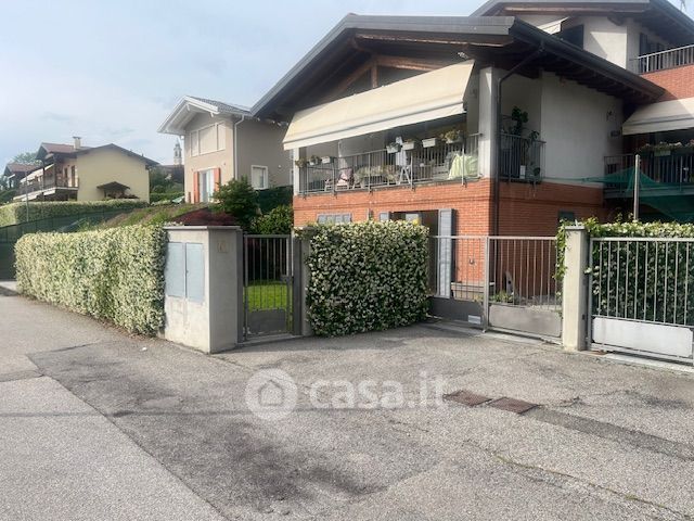 Appartamento in residenziale in Via Campo dei Fiori