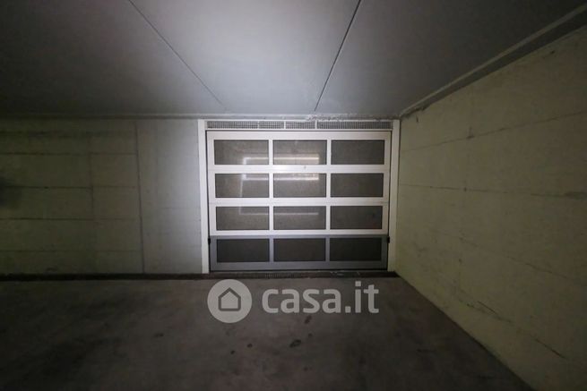 Box/posto auto in residenziale in Via Gaffurio 36