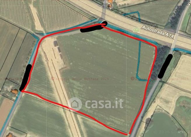 Terreno agricolo in commerciale in Via Sansovini 1