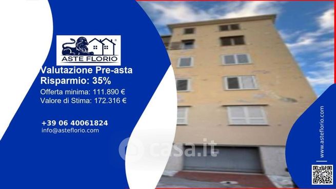 Appartamento in residenziale in Viale Privato Madonna 9