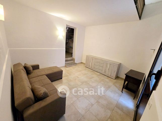 Appartamento in residenziale in Via Sampolo