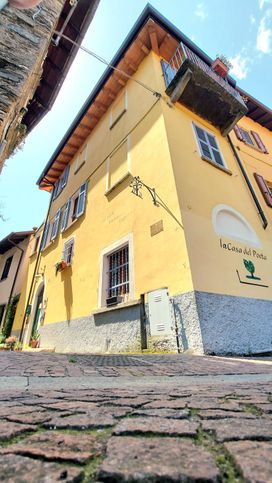 Casa indipendente in residenziale in Via al Castello