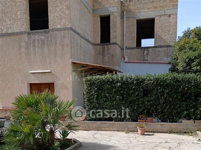 Casa indipendente in residenziale in Via Panto