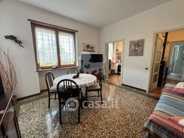 Appartamento in residenziale in Via della Badia 8