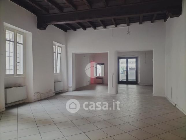 Appartamento in residenziale in Via Roma 138