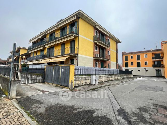 Appartamento in residenziale in Via Brigata Julia 2 D