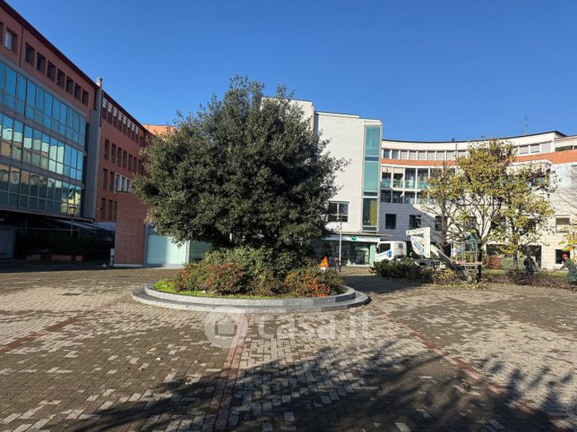 Ufficio in commerciale in Via Pietro Giardini 458