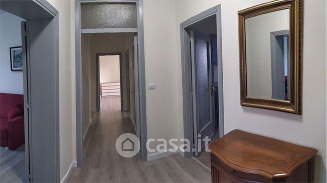 Appartamento in residenziale in Via Furio Rosi