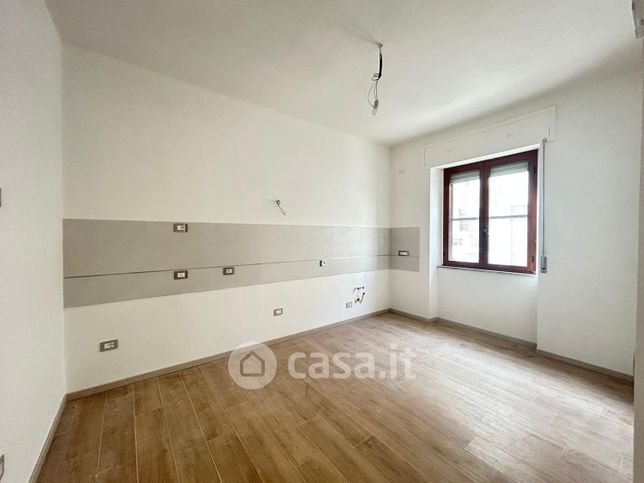Appartamento in residenziale in Via Lazio