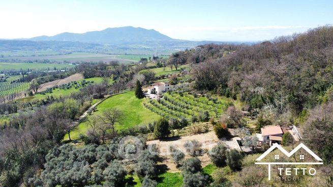 Villa in residenziale in Via dei Casali 200