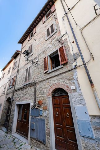 Appartamento in residenziale in Vicolo del Fosso 9