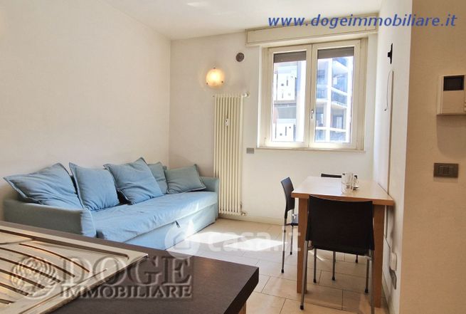 Appartamento in residenziale in Via Gian Matteo Giberti