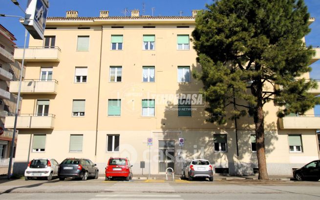 Appartamento in residenziale in Viale Trento 118