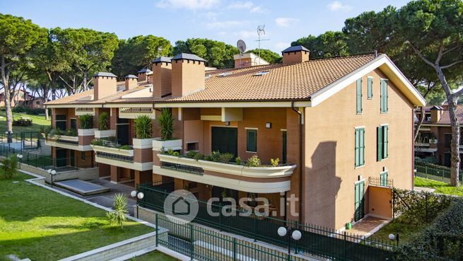 Nuova costruzione in casa nuova in Via di Quarto Peperino